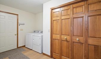 3748 Campbell Dr, Anderson, IN 46012