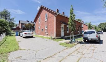 8 Lawrence St, Cumberland, RI 02864