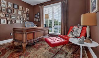 35 TIMBERLAND Dr, Lincoln, RI 02865