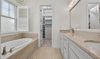 604 TIMBER BRIDGE Ln, Atlantic Beach, FL 32233