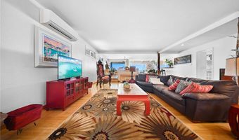 846 Mokulua Dr, Kailua, HI 96734