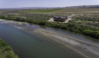 77 Eagle Rock Trl, Clark, WY 82435