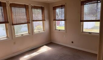 16 Autumn Dr, Belmont, NH 03220