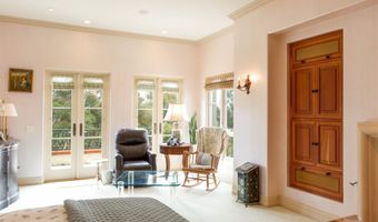 7206 Aviara Dr, Carlsbad, CA 92011
