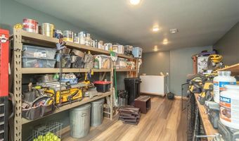 364 E 1600 Rd, Baldwin City, KS 66006