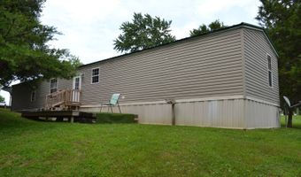 305 N Eighth St, Albion, IL 62806