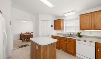 504 WEAVER Dr 504, Dover, DE 19901