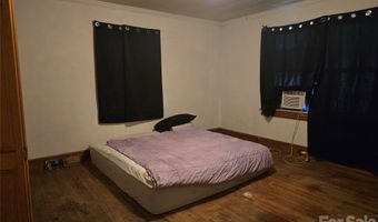 1127 N Mountain St, Blacksburg, SC 29702