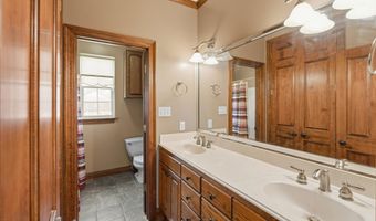 8022 Sidney Gautreaux Rd, Abbeville, LA 70510