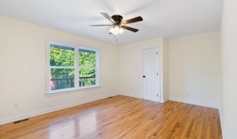 251 S Taxiway Dr, Albany, KY 42602