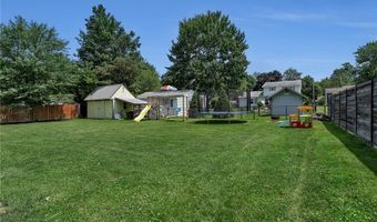 22 Franklin Dr, Angola, NY 14006