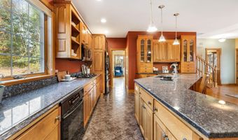 147 Fairway Dr, Auburn, ME 04210