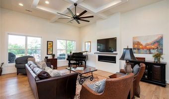 8704 W Flycatcher Pl, Bentonville, AR 72713