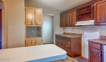27651 S Canoa Rd, Amado, AZ 85645