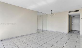 3101 N Country Club Dr 504, Aventura, FL 33180