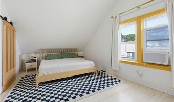 1 Merrimac St, North Providence, RI 02904