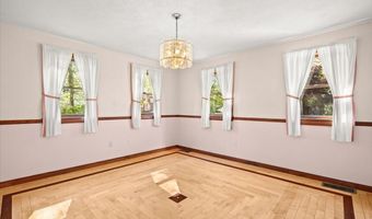 30 Seabreeze Dr, Bourne, MA 02532