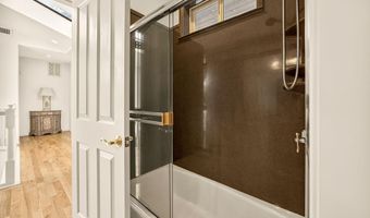 545 Ashland Creek Dr, Ashland, OR 97520