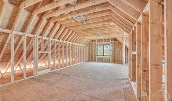 465 Stone Creek Dr, Hull, GA 30646