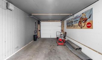 1920 Kingsboro Rd, Casper, WY 82604