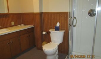 700 E 17th St, Atlantic, IA 50022