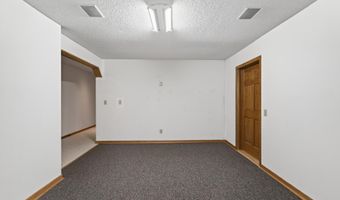 15062 Crane St NW, Andover, MN 55304