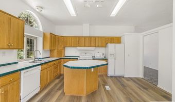 715 Clark Dr, Blackfoot, ID 83221