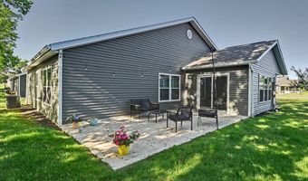 1547 Arrow Dr, Ashland, OH 44805