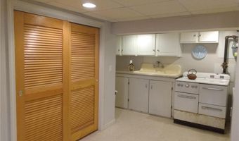 13 Winfield Rd, Johnston, RI 02919