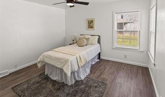 2425 La Salle Dr, Alton, IL 62002