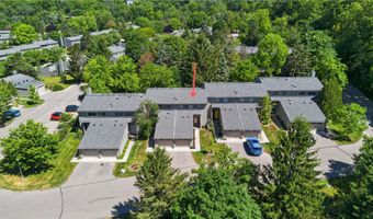 731 Skynob Dr, Ann Arbor, MI 48105