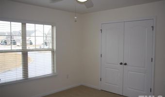 721 Sweet Laurel Ln, Apex, NC 27523