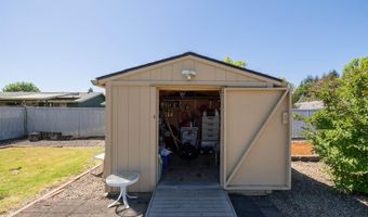 4589 SE Geary St, Albany, OR 97322
