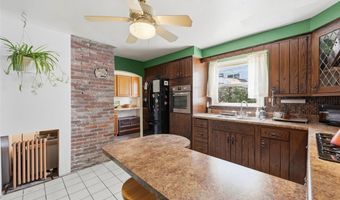 70 Holt St, Airville, PA 15203