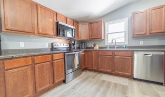 12736 Whitcomb St, Crown Point, IN 46307