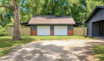 1789 HOLMAN St, Alexander City, AL 35010