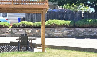 122 Jane St B, North Providence, RI 02904