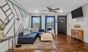 2627 Old N Sharon Amity Rd, Charlotte, NC 28205