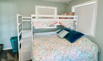 6 Pierces Pt, Cape May Court House, NJ 08210