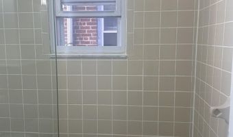 34 W 13TH St, Bayonne, NJ 07002