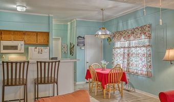 1369 Austin Lake Rd, Baxter, TN 38544