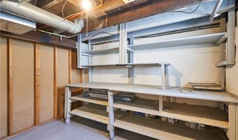 1001 Dayton St, Akron, OH 44310
