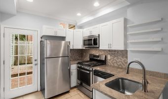 229 S MADEIRA St, Baltimore, MD 21231