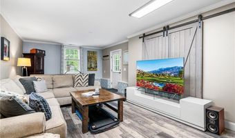 51 Paine Rd, Foster, RI 02825