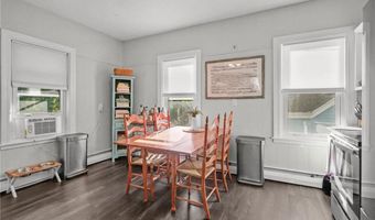 48 Constitution St 2, Bristol, RI 02809