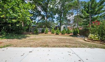 8240 Woodglen Dr, Anderson Twp., OH 45255
