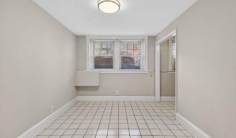 1820 SWANN St NW #2, Washington, DC 20009