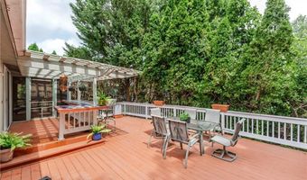 1 Polly Dr, North Providence, RI 02911