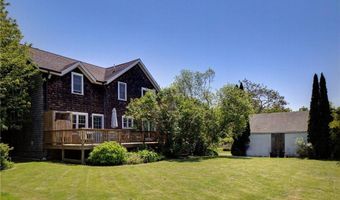 201 Paradise Ave, Middletown, RI 02842
