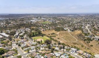 3914 Sherbourne Dr, Oceanside, CA 92056